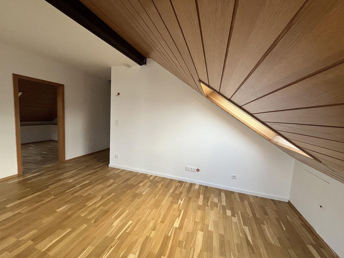 Prenájom bytu 3-izbový 77 m², Rossertblick 11, Eppstein, Hesensko Prenájom bytu 3-izbový 77 m², Rossertblick 11, Eppstein, Hesensko