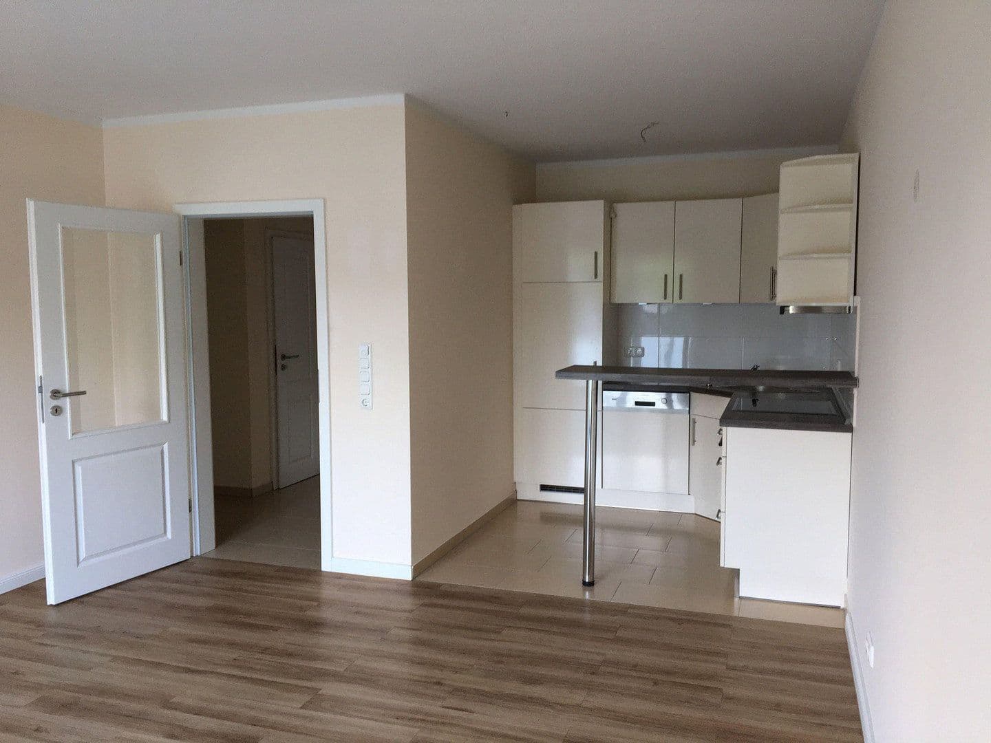 Prenájom bytu 2-izbový 53 m², Reinbek, Šlezvicko-Holštajnsko Prenájom bytu 2-izbový 53 m², Reinbek, Šlezvicko-Holštajnsko