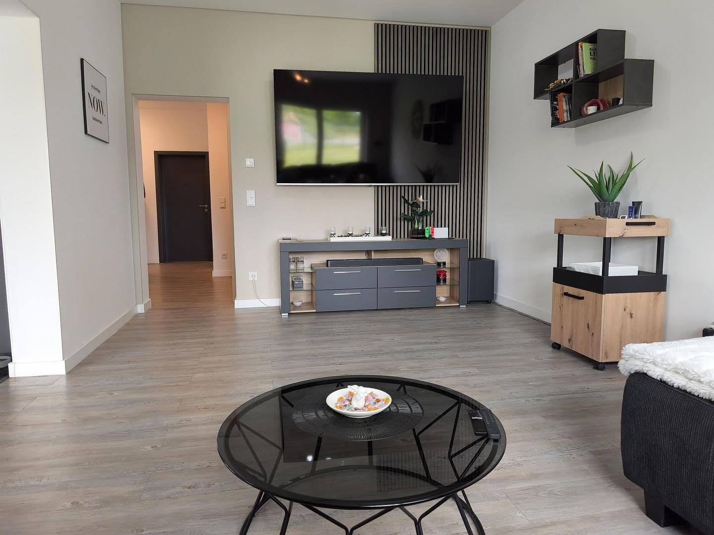 Prenájom nebytového priestoru 1.180 m², Babenhausen, Hesensko Prenájom nebytového priestoru 1.180 m², Babenhausen, Hesensko