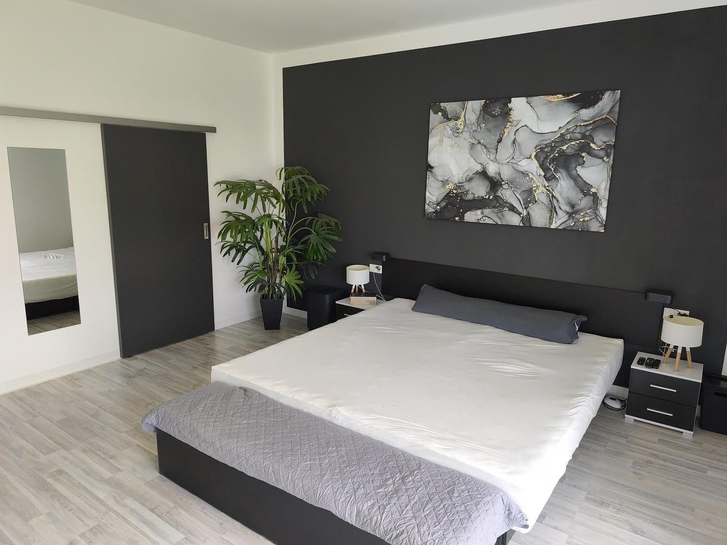 Prenájom nebytového priestoru 1.180 m², Babenhausen, Hesensko Prenájom nebytového priestoru 1.180 m², Babenhausen, Hesensko