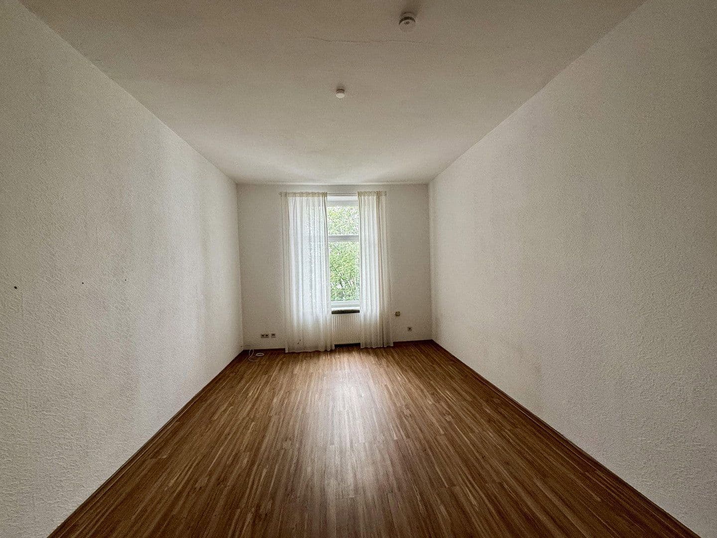 Prenájom bytu 3-izbový 68 m², Sandweg 108, Frankfurt am Main, Hesensko Prenájom bytu 3-izbový 68 m², Sandweg 108, Frankfurt am Main, Hesensko