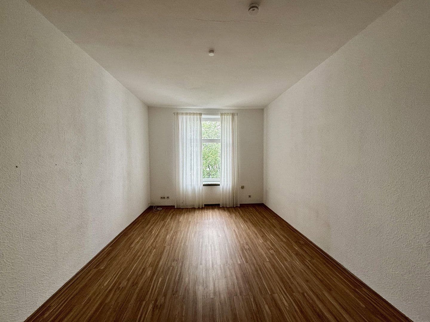 Prenájom bytu 3-izbový 68 m², Sandweg 108, Frankfurt am Main, Hesensko Prenájom bytu 3-izbový 68 m², Sandweg 108, Frankfurt am Main, Hesensko