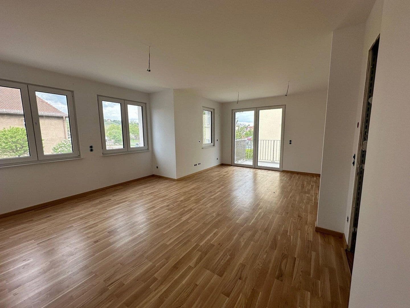 Prenájom bytu 2-izbový 55 m², Kötitzer Str. 41, Radebeul, Sasko Prenájom bytu 2-izbový 55 m², Kötitzer Str. 41, Radebeul, Sasko