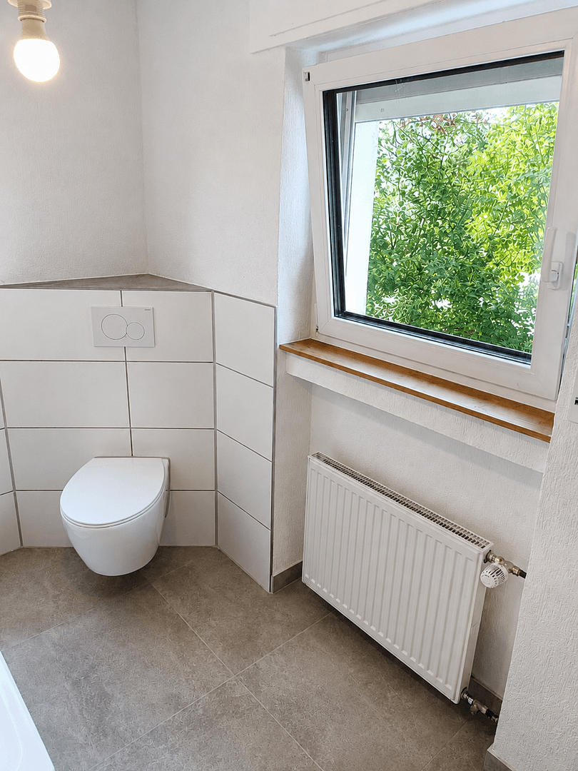 Prenájom bytu 2-izbový 81 m², Graf-Berthold-Straße 22, Bad Herrenalb, Bádensko-Wurttembersko Prenájom bytu 2-izbový 81 m², Graf-Berthold-Straße 22, Bad Herrenalb, Bádensko-Wurttembersko