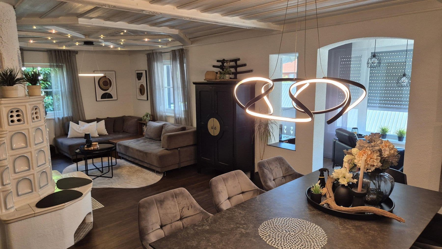 Predaj domu 136 m², pozemok 410 m², Hüttlingen, Bádensko-Wurttembersko Predaj domu 136 m², pozemok 410 m², Hüttlingen, Bádensko-Wurttembersko