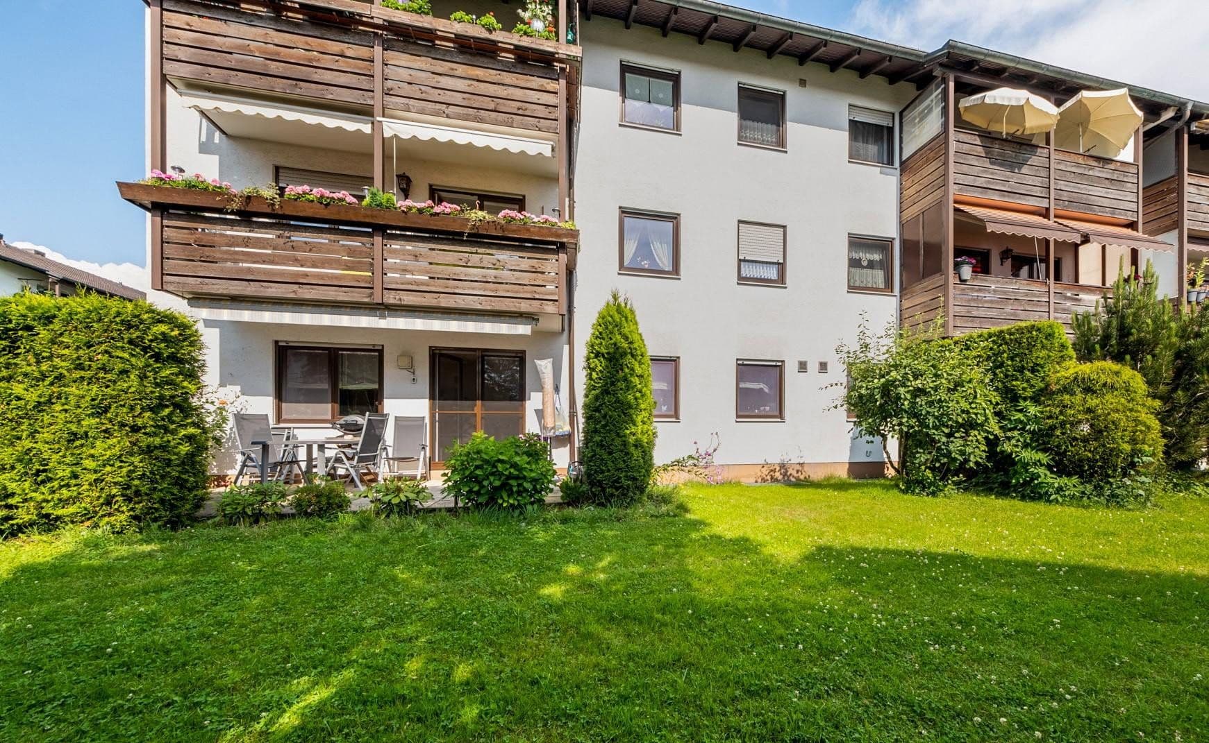 Prenájom bytu 4-izbový 106 m², Pliening, Bavorsko Prenájom bytu 4-izbový 106 m², Pliening, Bavorsko