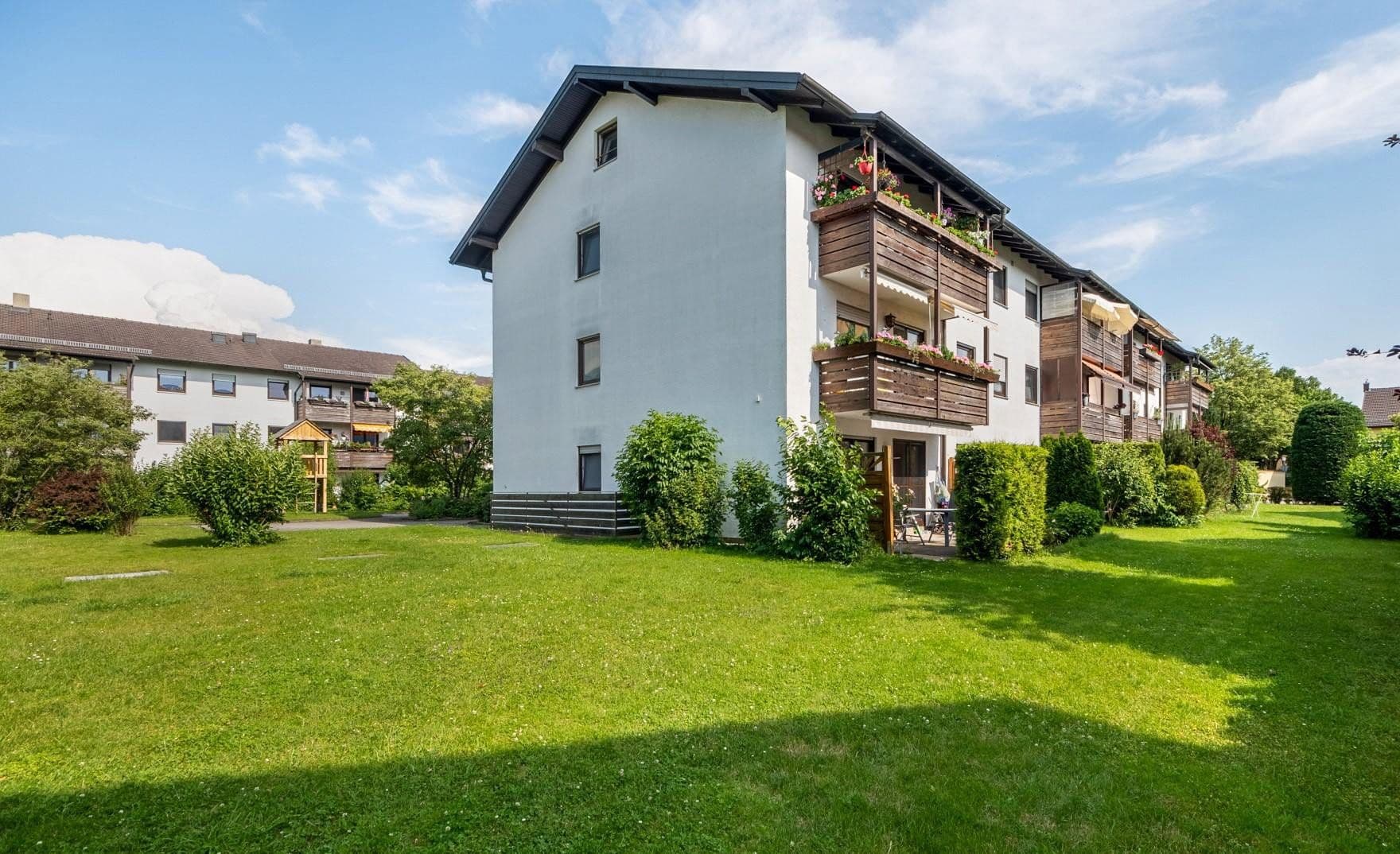 Prenájom bytu 4-izbový 106 m², Pliening, Bavorsko Prenájom bytu 4-izbový 106 m², Pliening, Bavorsko