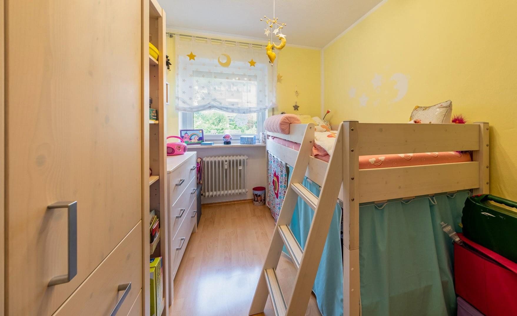 Prenájom bytu 4-izbový 106 m², Pliening, Bavorsko Prenájom bytu 4-izbový 106 m², Pliening, Bavorsko