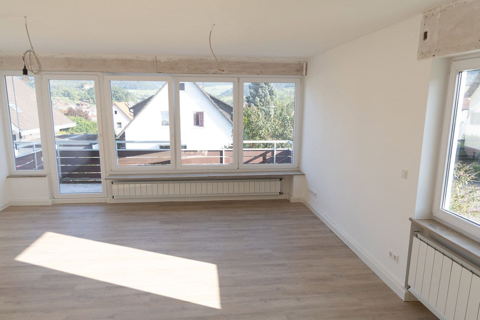 Prenájom bytu 4-izbový 130 m², Graneggweg 8, Waldstetten, Bádensko-Wurttembersko Prenájom bytu 4-izbový 130 m², Graneggweg 8, Waldstetten, Bádensko-Wurttembersko