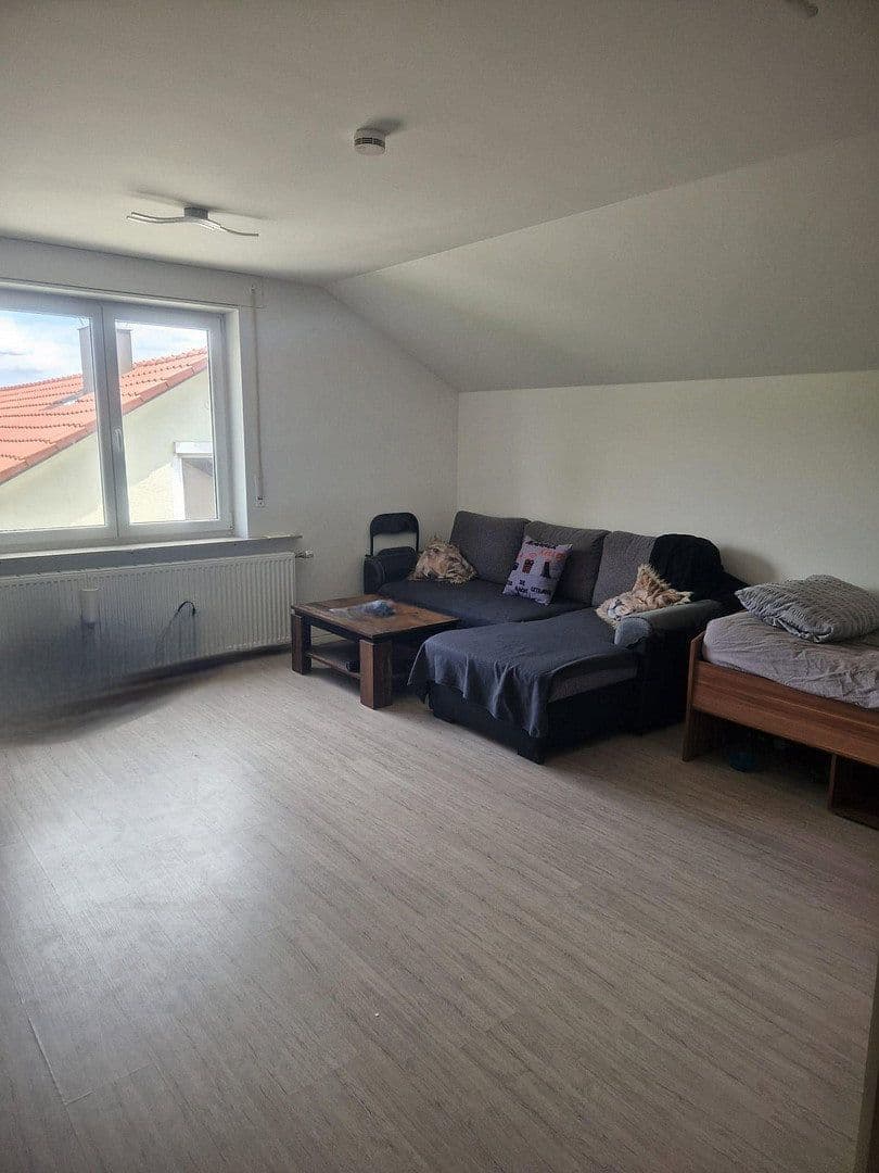 Prenájom bytu 4-izbový 130 m², Graneggweg 8, Waldstetten, Bádensko-Wurttembersko Prenájom bytu 4-izbový 130 m², Graneggweg 8, Waldstetten, Bádensko-Wurttembersko