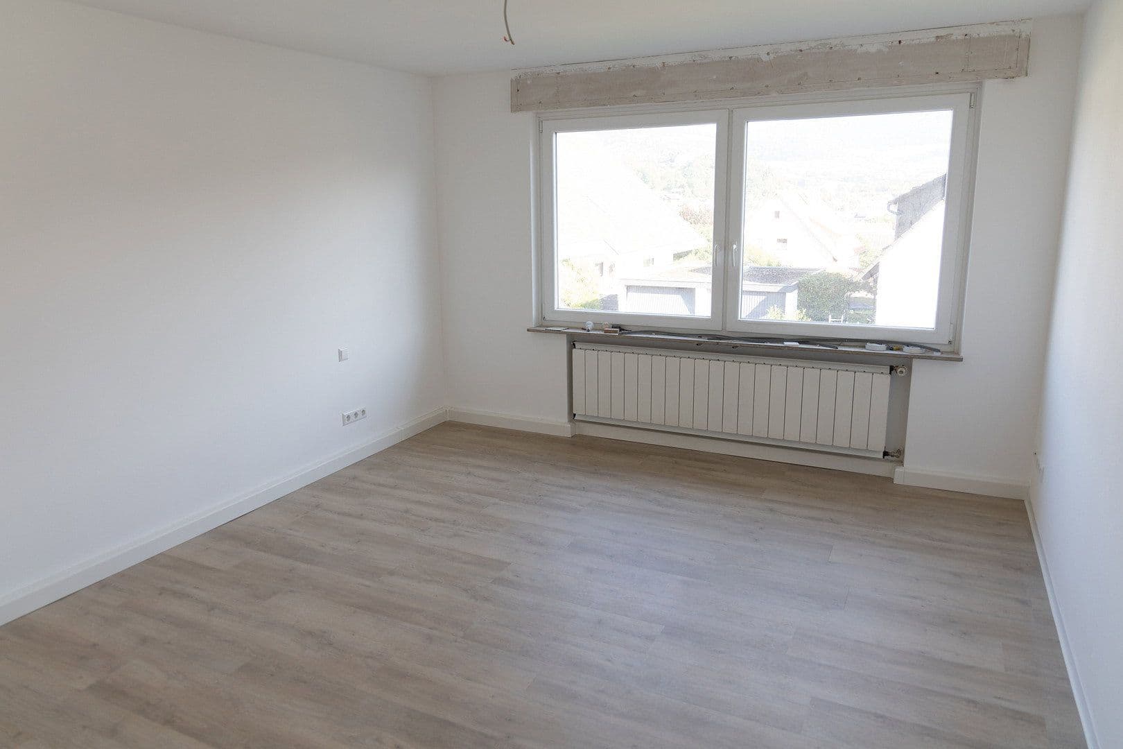 Prenájom bytu 4-izbový 130 m², Graneggweg 8, Waldstetten, Bádensko-Wurttembersko Prenájom bytu 4-izbový 130 m², Graneggweg 8, Waldstetten, Bádensko-Wurttembersko