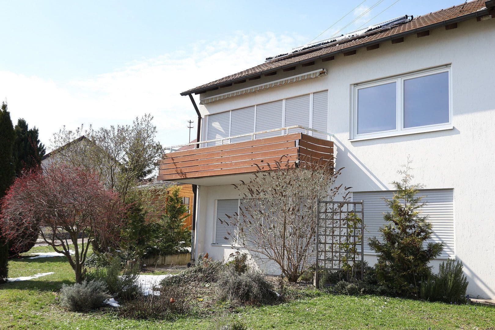 Prenájom bytu 4-izbový 130 m², Graneggweg 8, Waldstetten, Bádensko-Wurttembersko Prenájom bytu 4-izbový 130 m², Graneggweg 8, Waldstetten, Bádensko-Wurttembersko