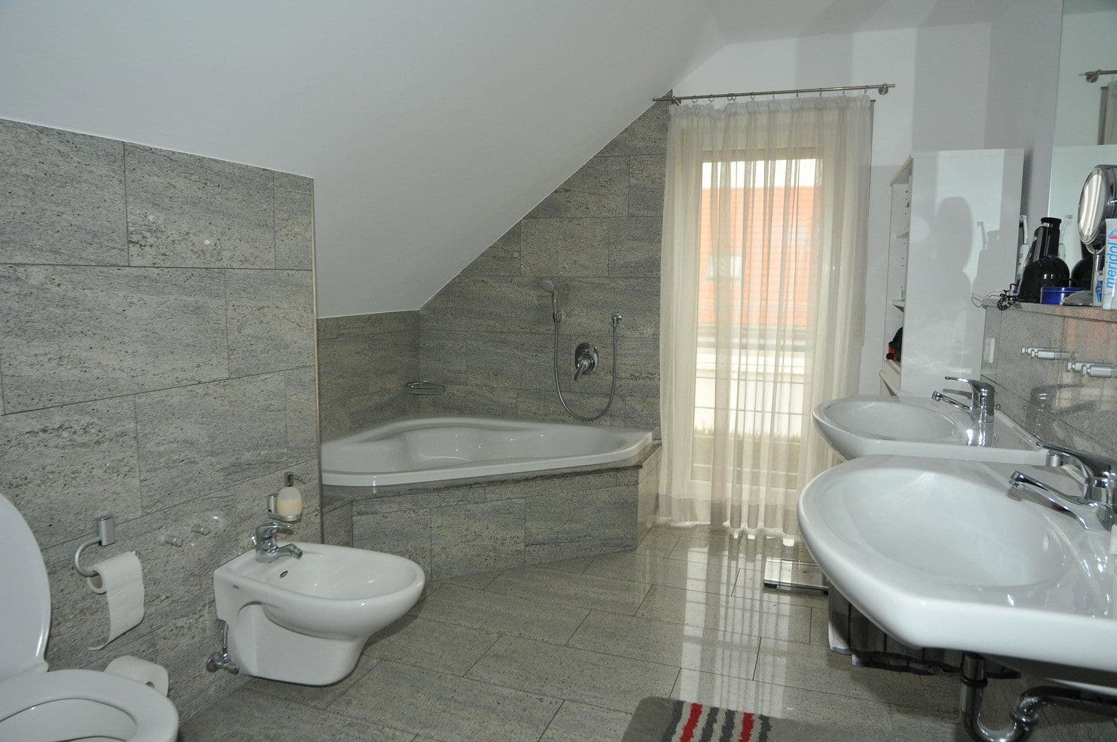 Predaj domu 230 m², pozemok 680 m², Am Hohen Rain 38, Ulm, Bádensko-Wurttembersko Predaj domu 230 m², pozemok 680 m², Am Hohen Rain 38, Ulm, Bádensko-Wurttembersko