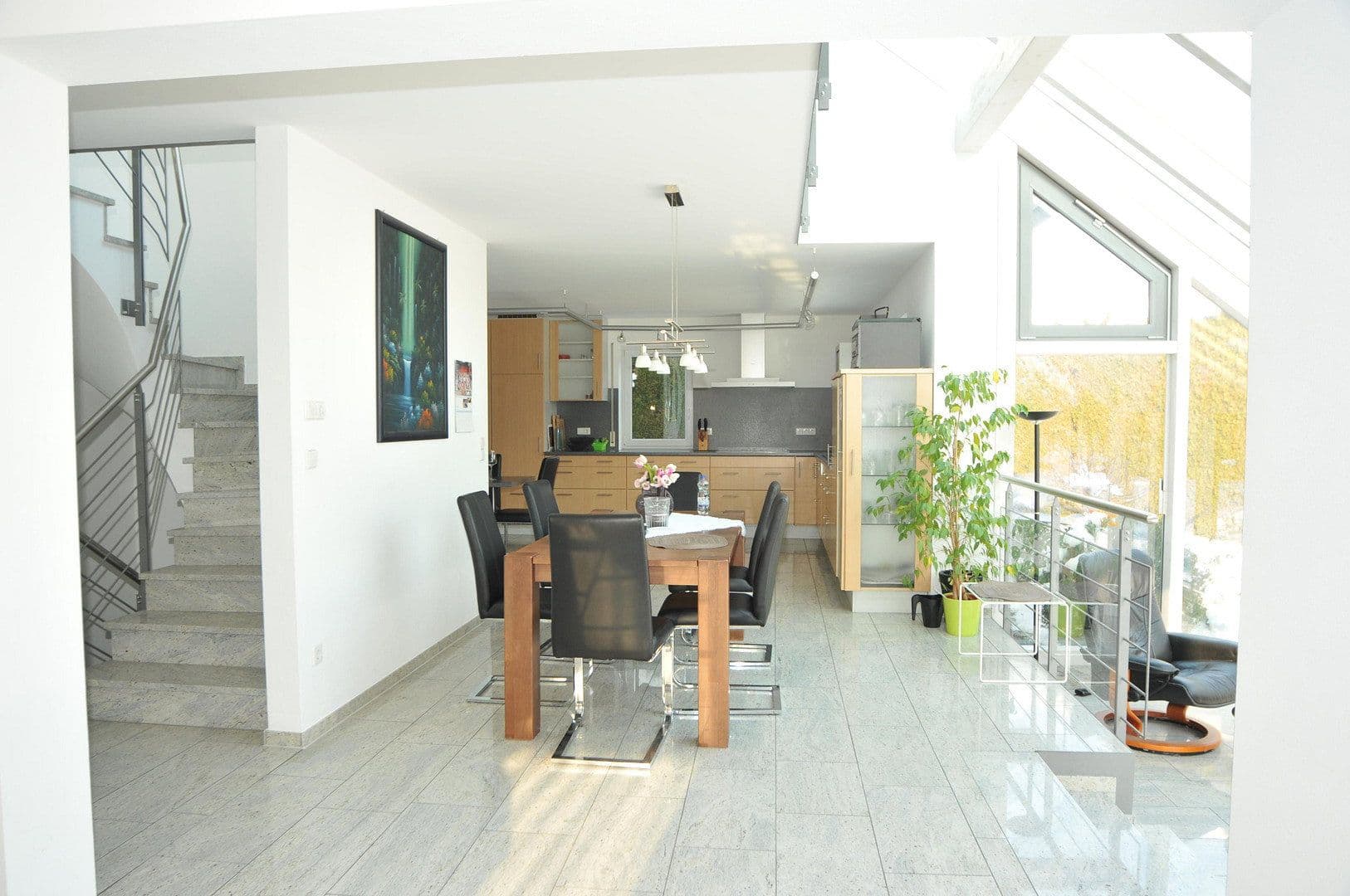 Predaj domu 230 m², pozemok 680 m², Am Hohen Rain 38, Ulm, Bádensko-Wurttembersko Predaj domu 230 m², pozemok 680 m², Am Hohen Rain 38, Ulm, Bádensko-Wurttembersko