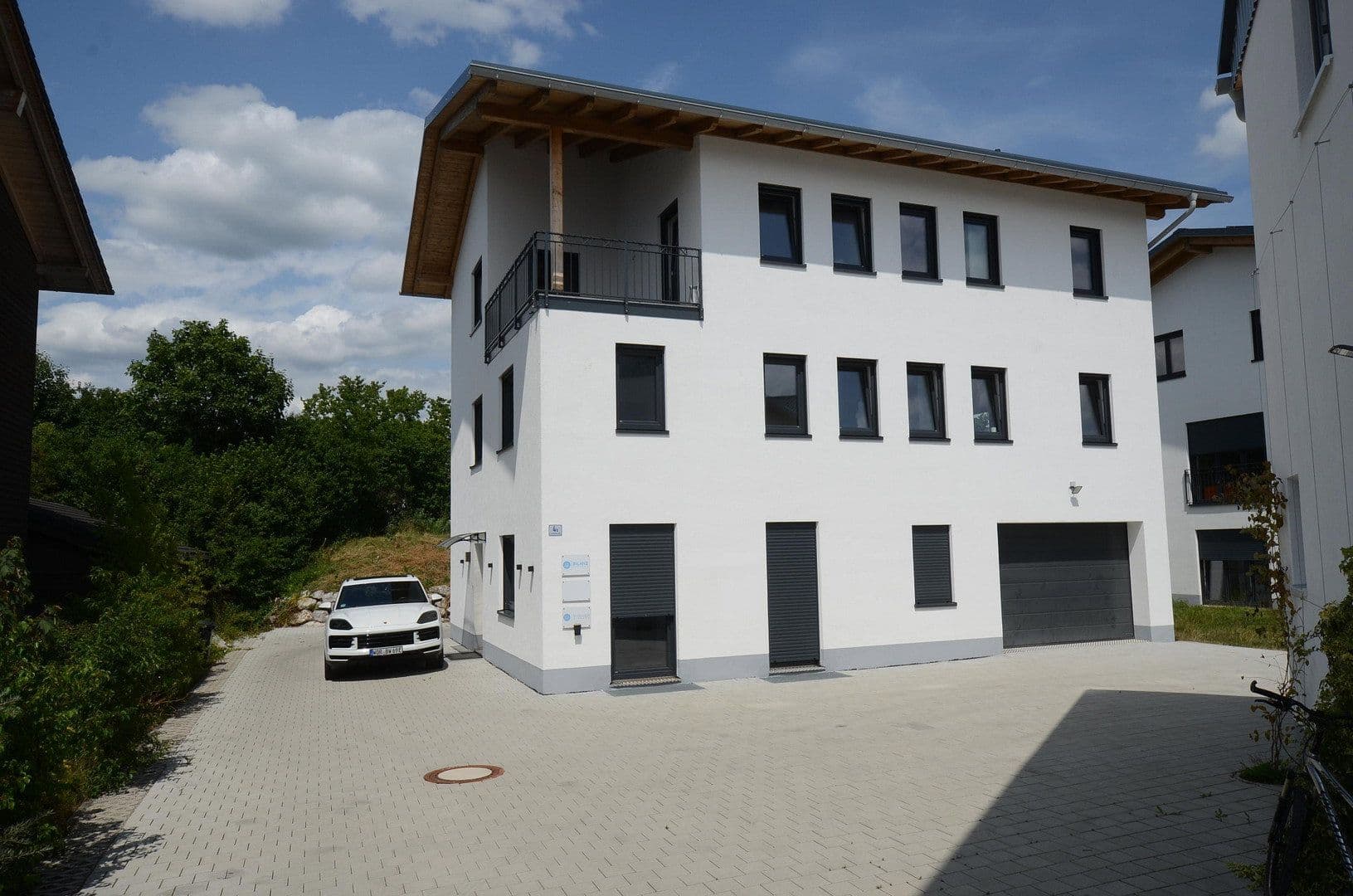Prenájom domu 190 m², pozemok 750 m², Lauterbachstr.4b, Geretsried, Bavorsko Prenájom domu 190 m², pozemok 750 m², Lauterbachstr.4b, Geretsried, Bavorsko