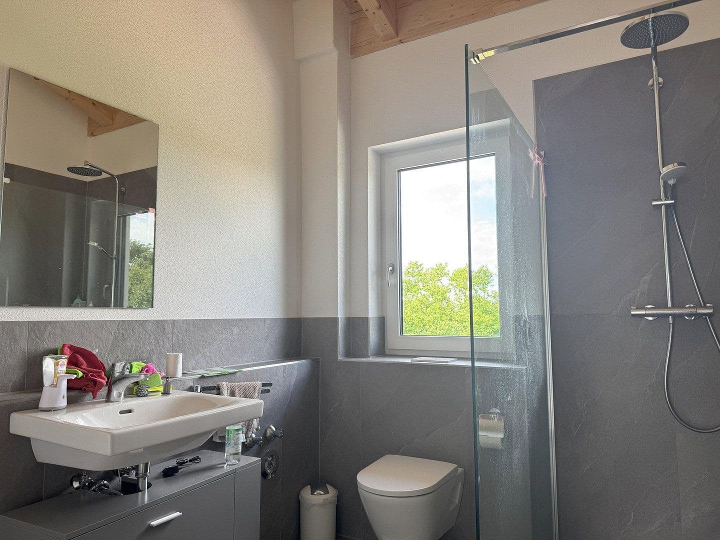 Prenájom domu 190 m², pozemok 750 m², Lauterbachstr.4b, Geretsried, Bavorsko Prenájom domu 190 m², pozemok 750 m², Lauterbachstr.4b, Geretsried, Bavorsko