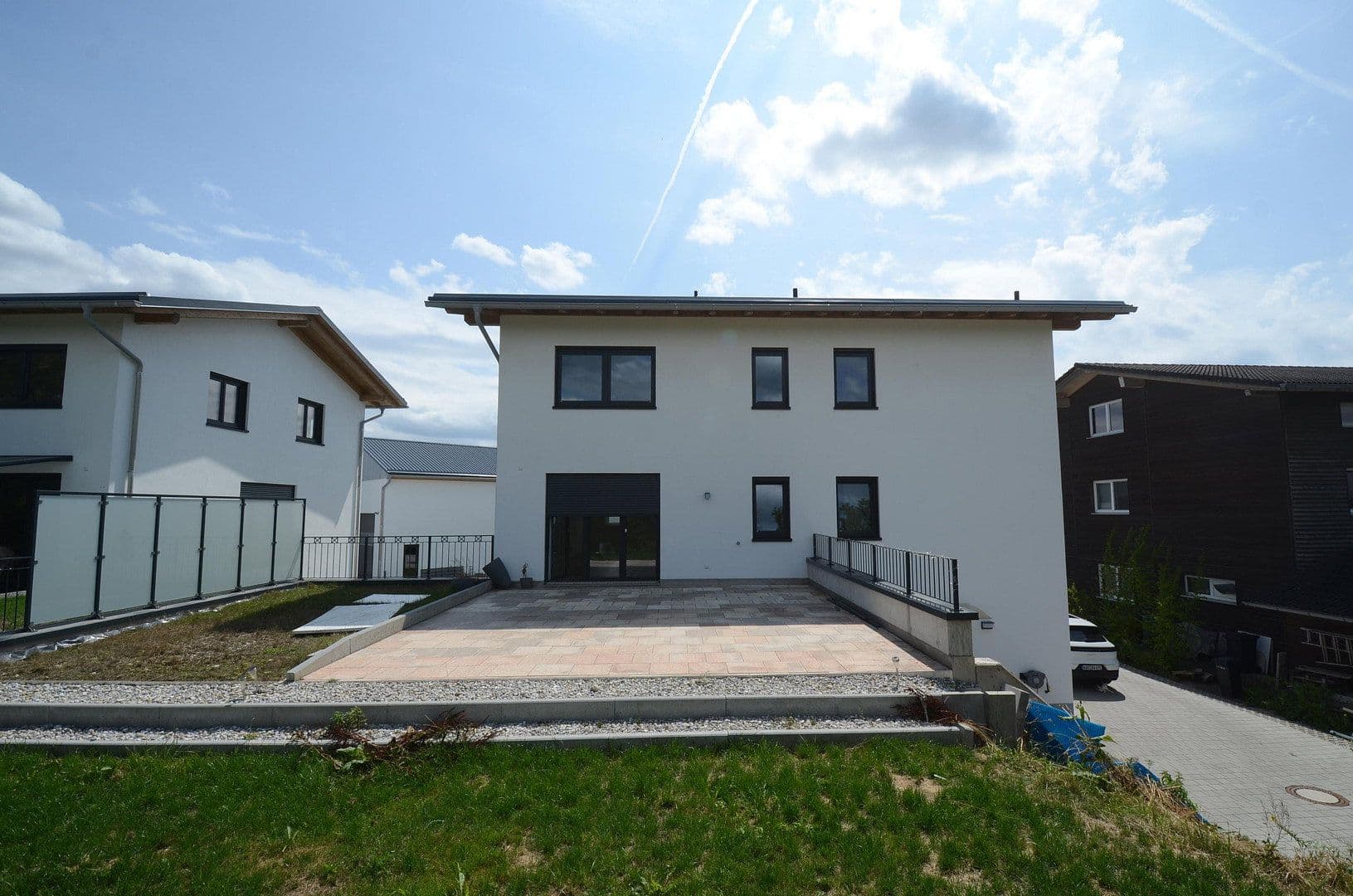 Prenájom domu 190 m², pozemok 750 m², Lauterbachstr.4b, Geretsried, Bavorsko Prenájom domu 190 m², pozemok 750 m², Lauterbachstr.4b, Geretsried, Bavorsko