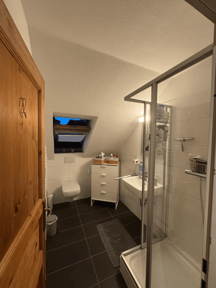 Prenájom bytu 2-izbový 73 m², Nonnenpfad 19, Osnabrück, Dolné Sasko Prenájom bytu 2-izbový 73 m², Nonnenpfad 19, Osnabrück, Dolné Sasko