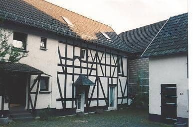 Predaj domu 231 m², pozemok 596 m², Mühlweg 2, Burglahr, Porýnie-Falcko Predaj domu 231 m², pozemok 596 m², Mühlweg 2, Burglahr, Porýnie-Falcko