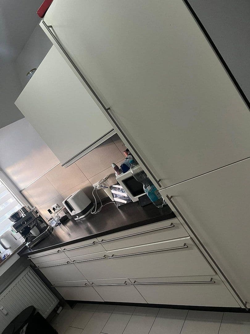 Predaj bytu 3-izbový 74 m², Förderstraße 10, Essen, Severné Porýnie - Westfálsko Predaj bytu 3-izbový 74 m², Förderstraße 10, Essen, Severné Porýnie - Westfálsko