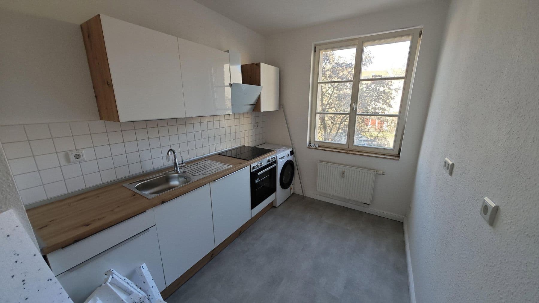 Prenájom bytu 1-izbový 40 m², Schönbachstraße 88, Leipzig, Sasko Prenájom bytu 1-izbový 40 m², Schönbachstraße 88, Leipzig, Sasko