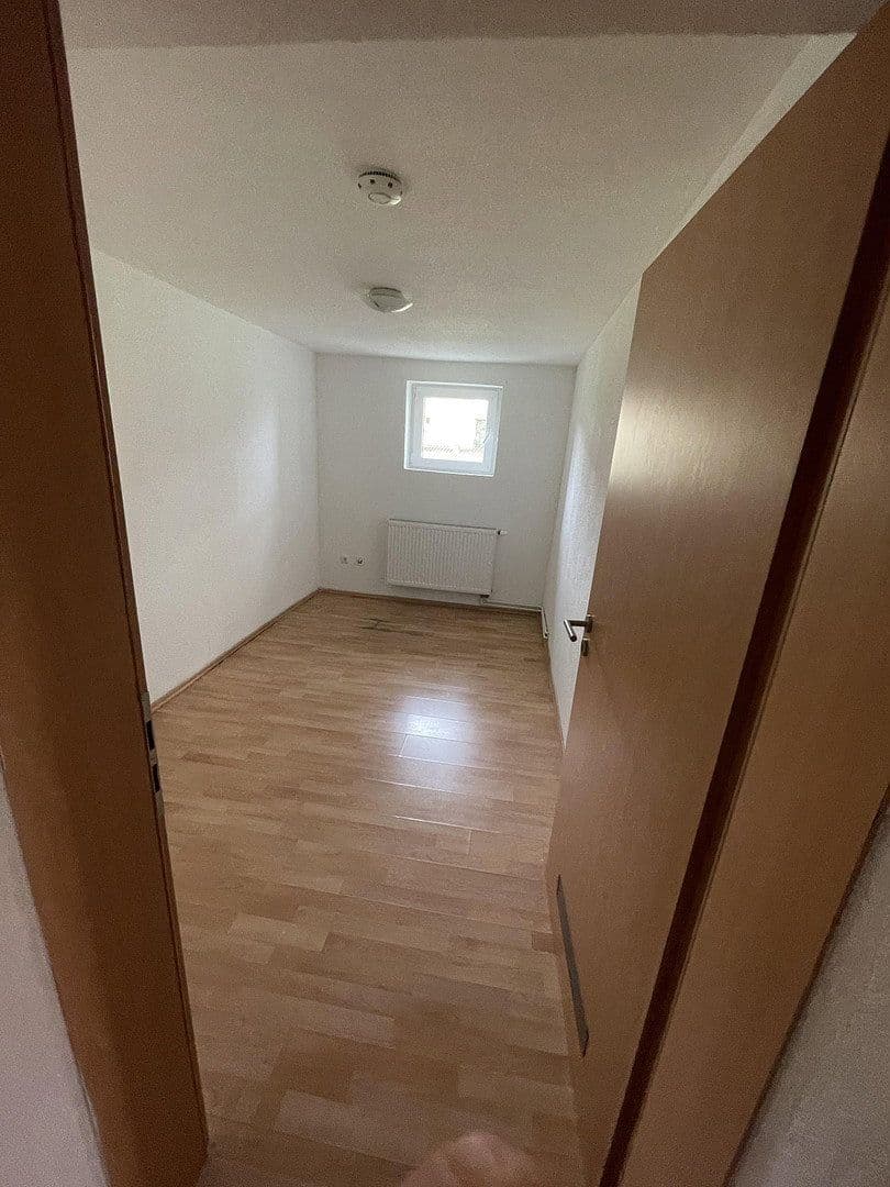 Prenájom bytu 3-izbový 60 m², Triberger Straße 4, Villingen-Schwenningen, Bádensko-Wurttembersko Prenájom bytu 3-izbový 60 m², Triberger Straße 4, Villingen-Schwenningen, Bádensko-Wurttembersko
