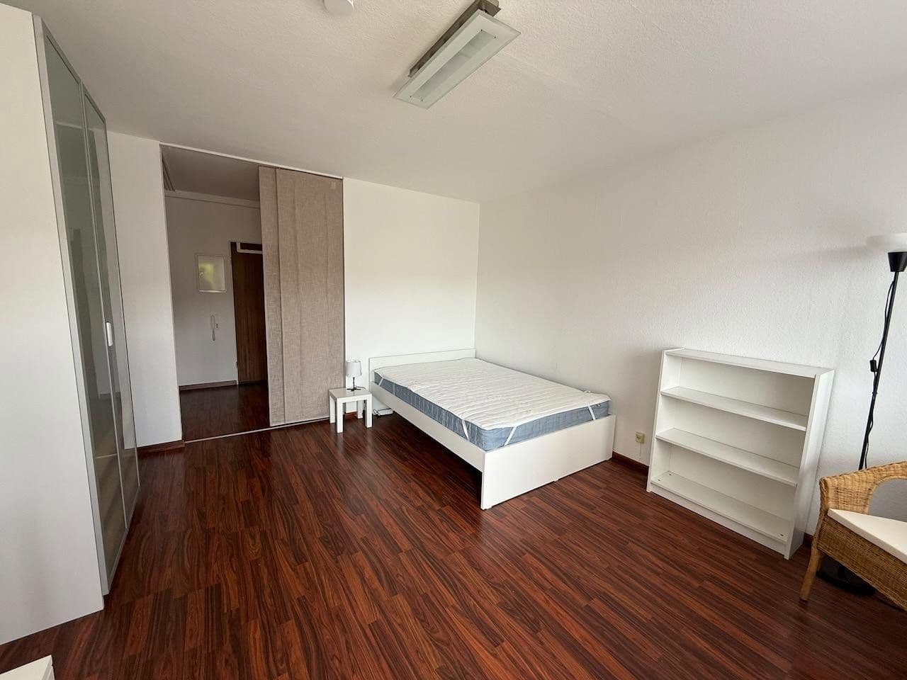 Prenájom bytu 1-izbový 31 m², Nußloch, Bádensko-Wurttembersko Prenájom bytu 1-izbový 31 m², Nußloch, Bádensko-Wurttembersko