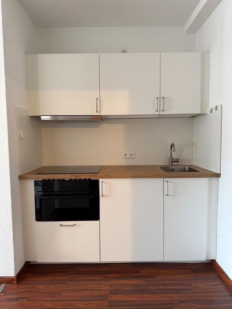 Prenájom bytu 1-izbový 31 m², Nußloch, Bádensko-Wurttembersko Prenájom bytu 1-izbový 31 m², Nußloch, Bádensko-Wurttembersko