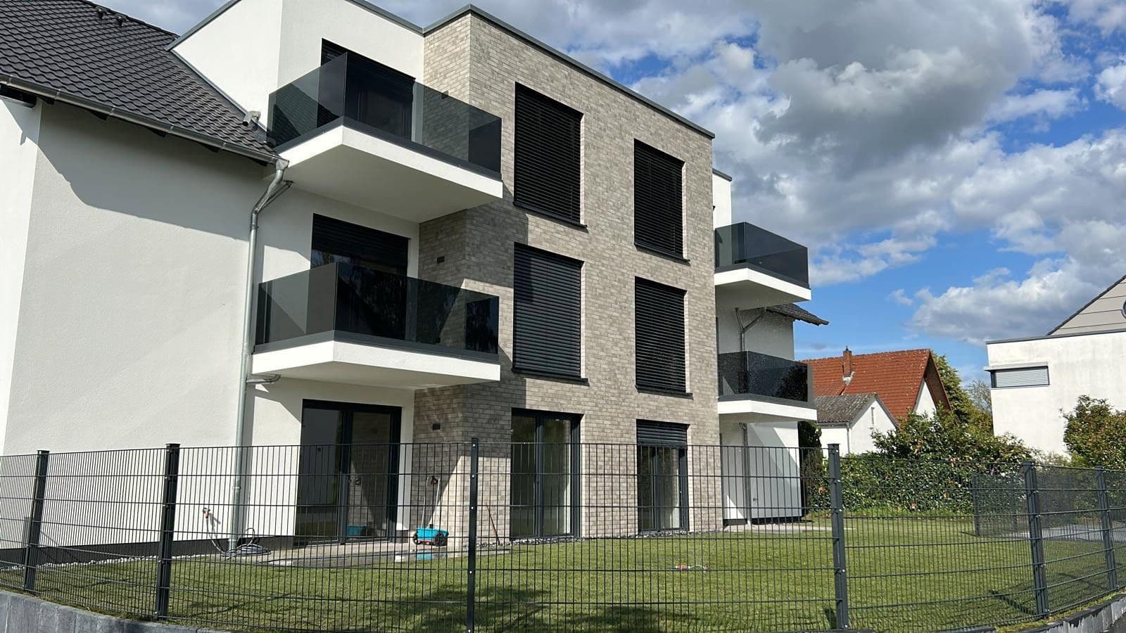Prenájom bytu 3-izbový 82 m², Am Heesen 10a, Porta Westfalica, Severné Porýnie - Westfálsko Prenájom bytu 3-izbový 82 m², Am Heesen 10a, Porta Westfalica, Severné Porýnie - Westfálsko