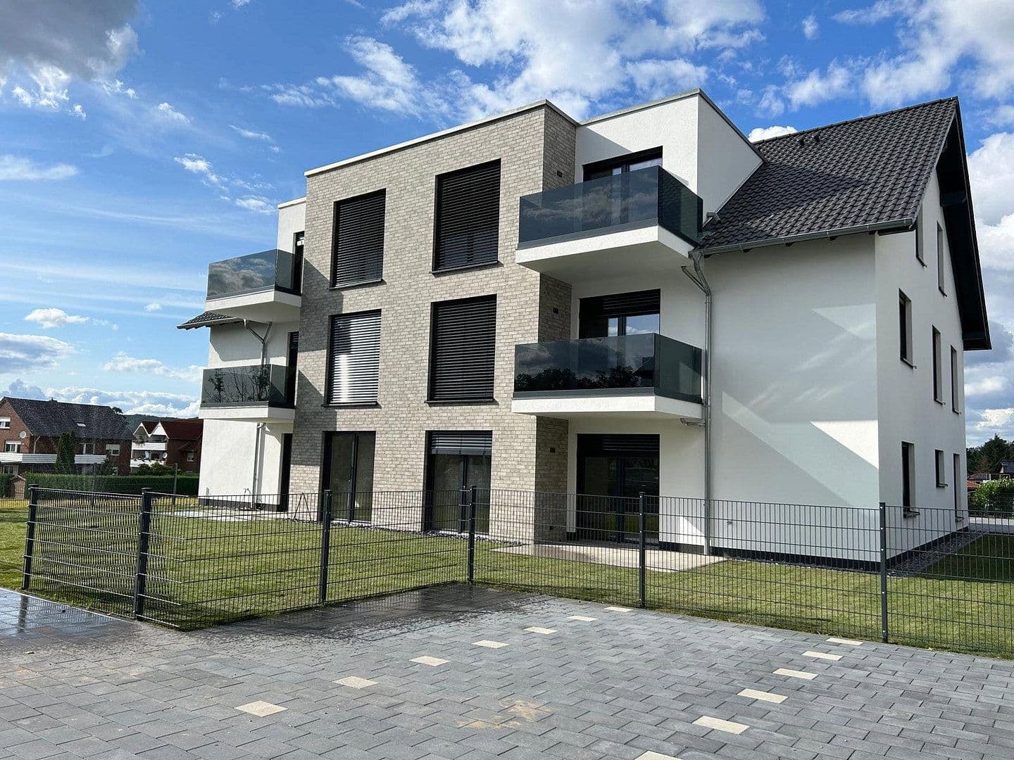 Prenájom bytu 3-izbový 82 m², Am Heesen 10a, Porta Westfalica, Severné Porýnie - Westfálsko Prenájom bytu 3-izbový 82 m², Am Heesen 10a, Porta Westfalica, Severné Porýnie - Westfálsko