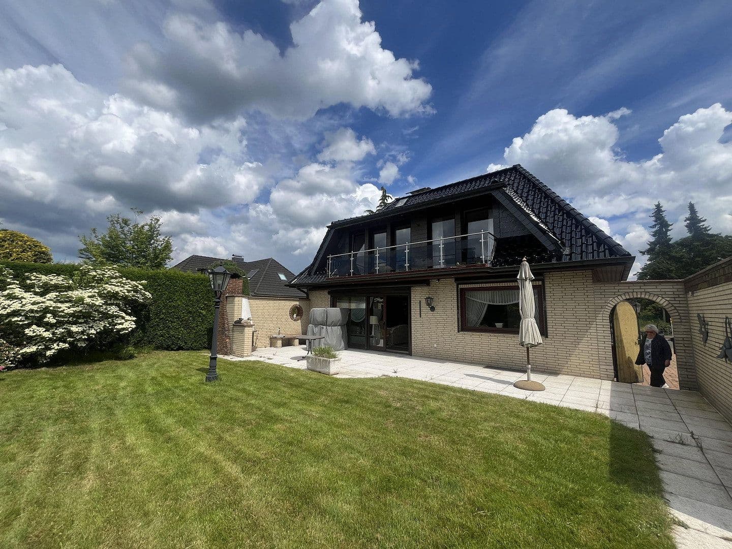 Predaj domu 130 m², pozemok 750 m², Ellerbek, Šlezvicko-Holštajnsko Predaj domu 130 m², pozemok 750 m², Ellerbek, Šlezvicko-Holštajnsko