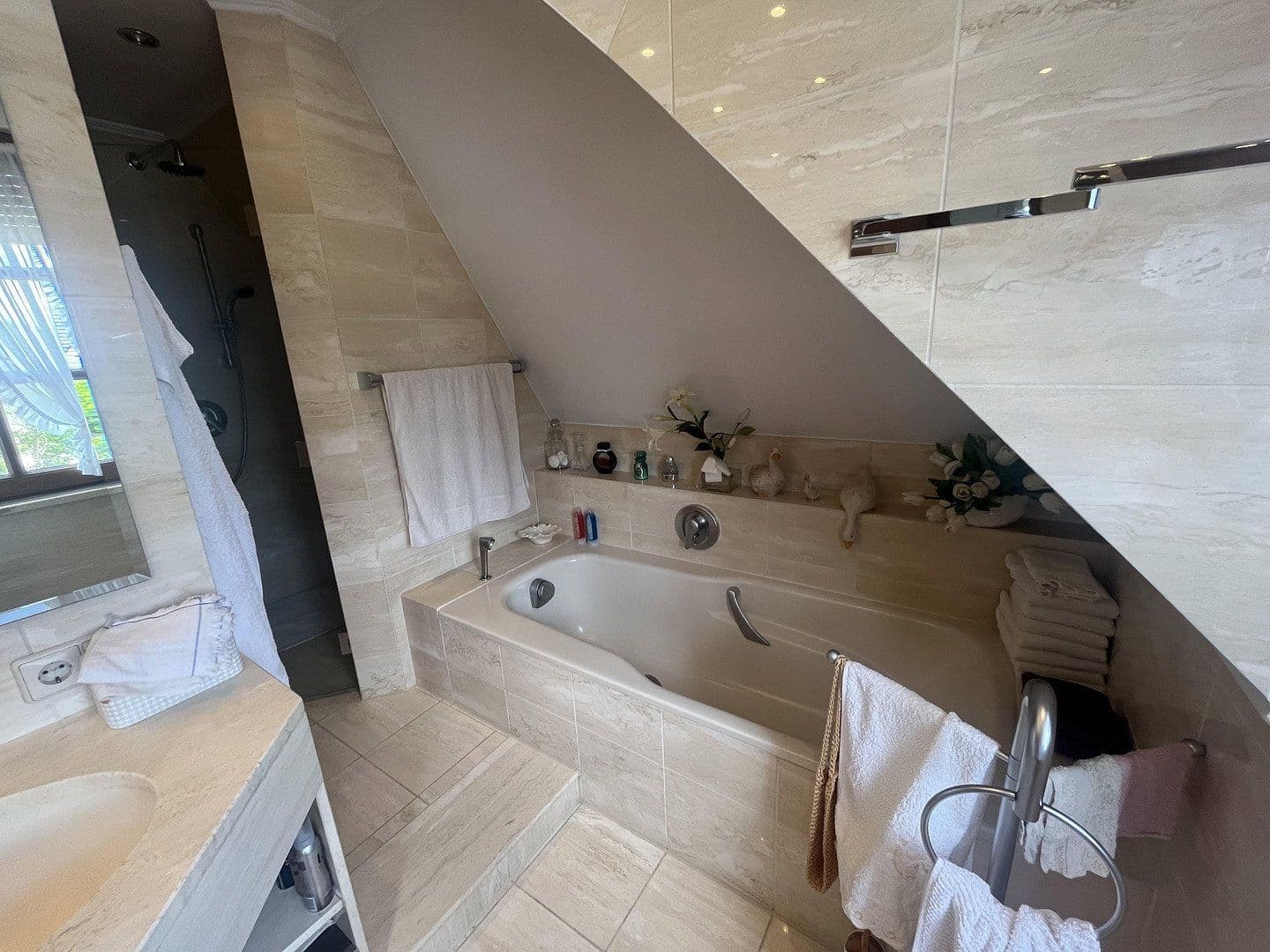 Predaj domu 130 m², pozemok 750 m², Ellerbek, Šlezvicko-Holštajnsko Predaj domu 130 m², pozemok 750 m², Ellerbek, Šlezvicko-Holštajnsko
