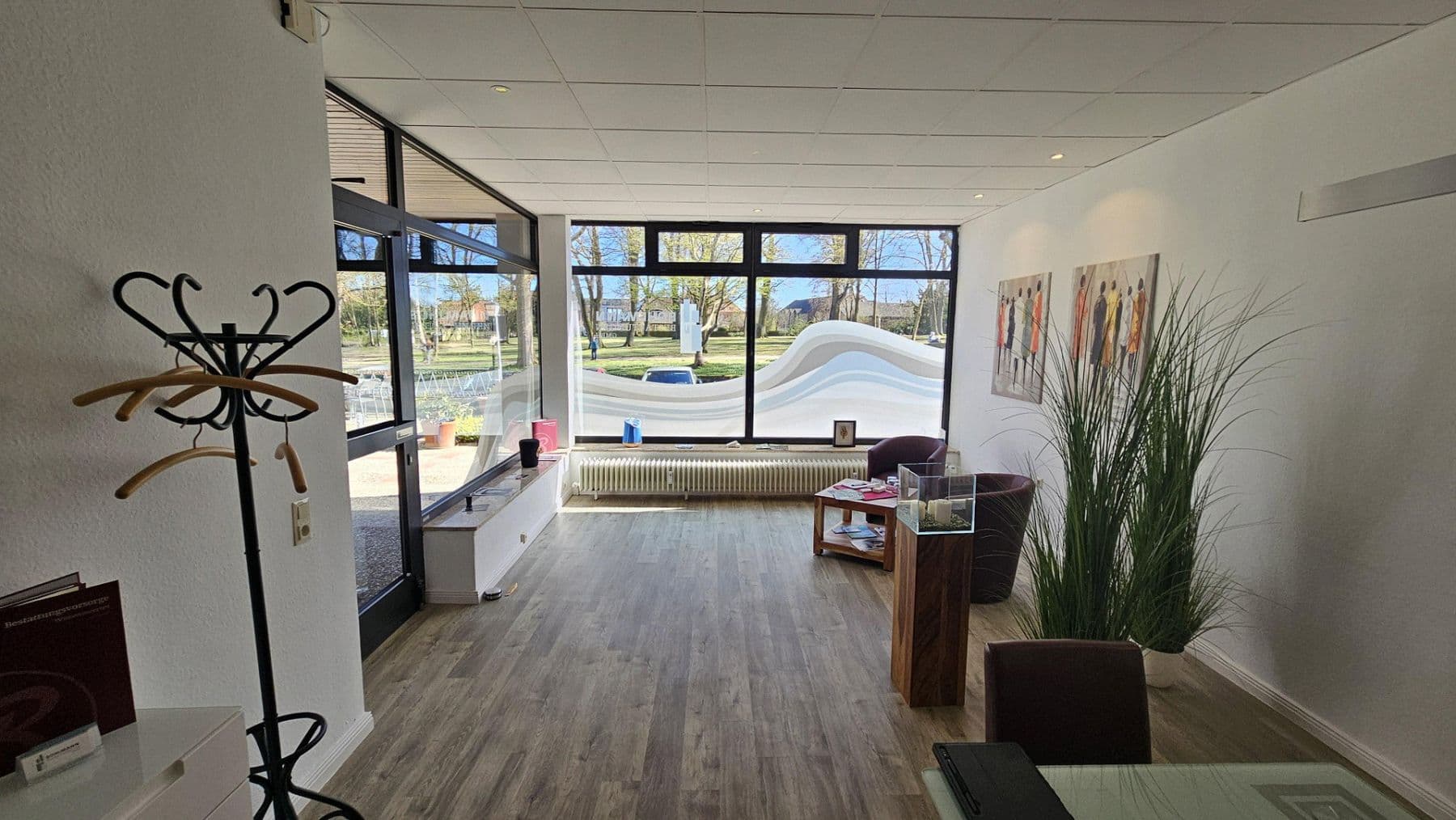Prenájom kancelárie 65 m², Bahnhofstraße 14, Bad Bevensen, Dolné Sasko Prenájom kancelárie 65 m², Bahnhofstraße 14, Bad Bevensen, Dolné Sasko