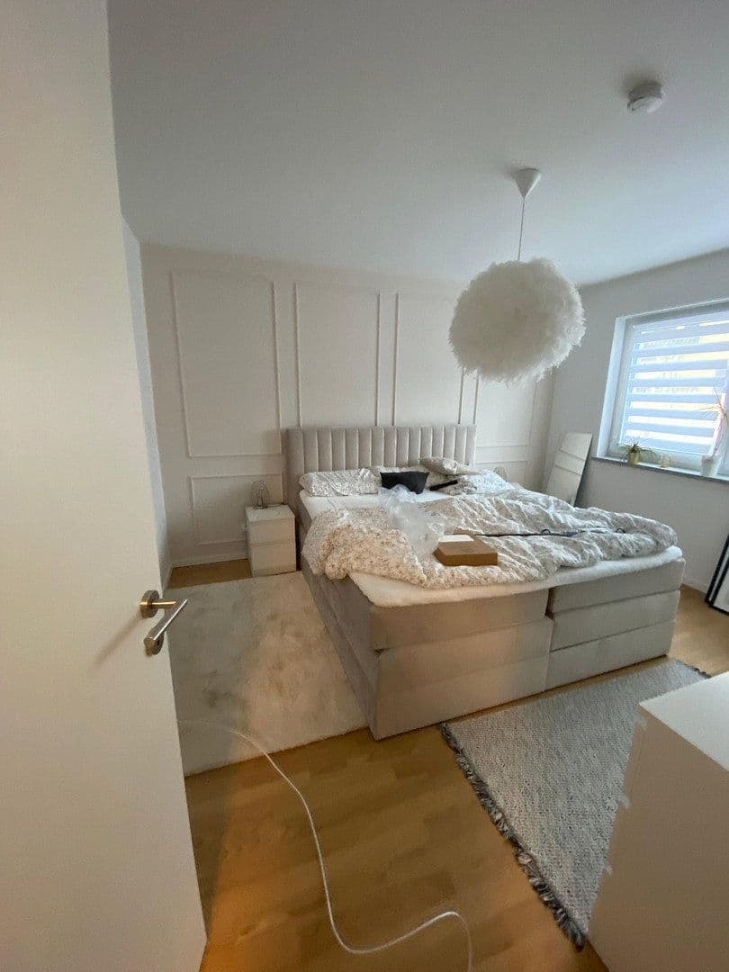 Prenájom bytu 3-izbový 85 m², Amlingstadter Str. 23, Hirschaid, Bavorsko Prenájom bytu 3-izbový 85 m², Amlingstadter Str. 23, Hirschaid, Bavorsko