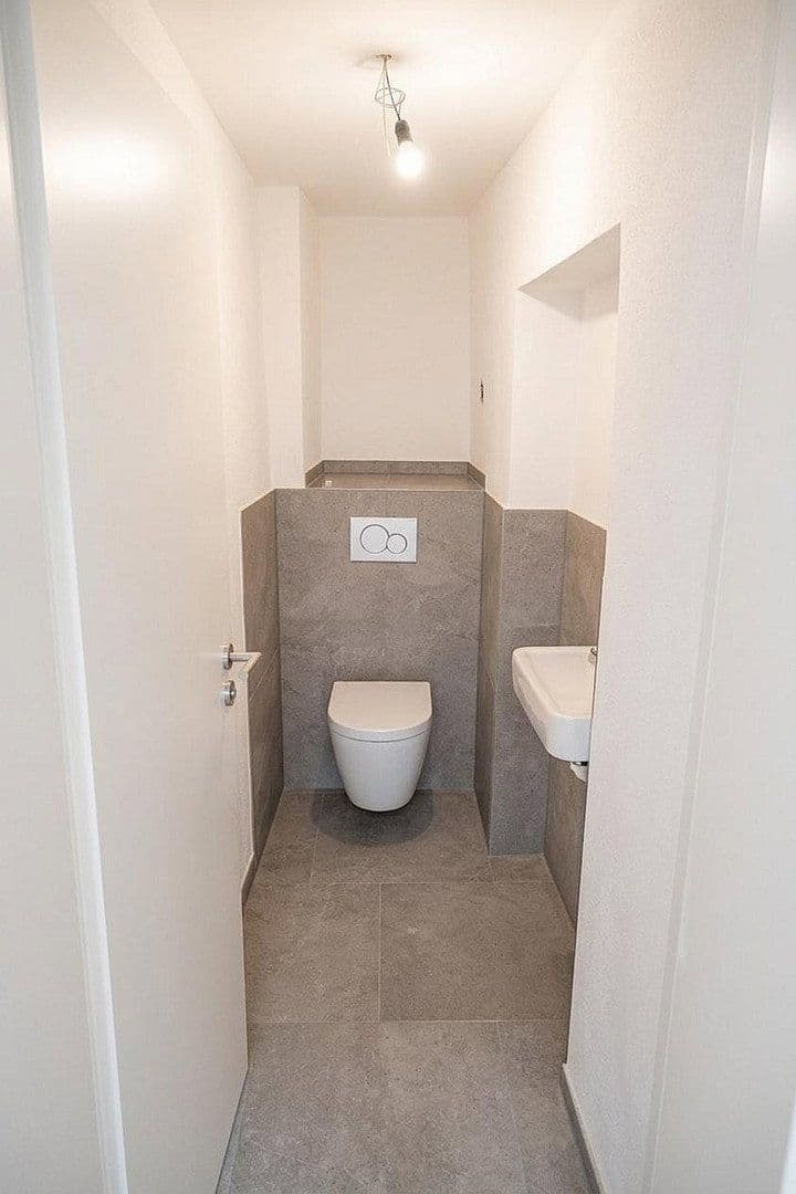 Predaj domu 130 m², pozemok 70 m², Jungmayrplatz 4, Bad Tölz, Bavorsko Predaj domu 130 m², pozemok 70 m², Jungmayrplatz 4, Bad Tölz, Bavorsko