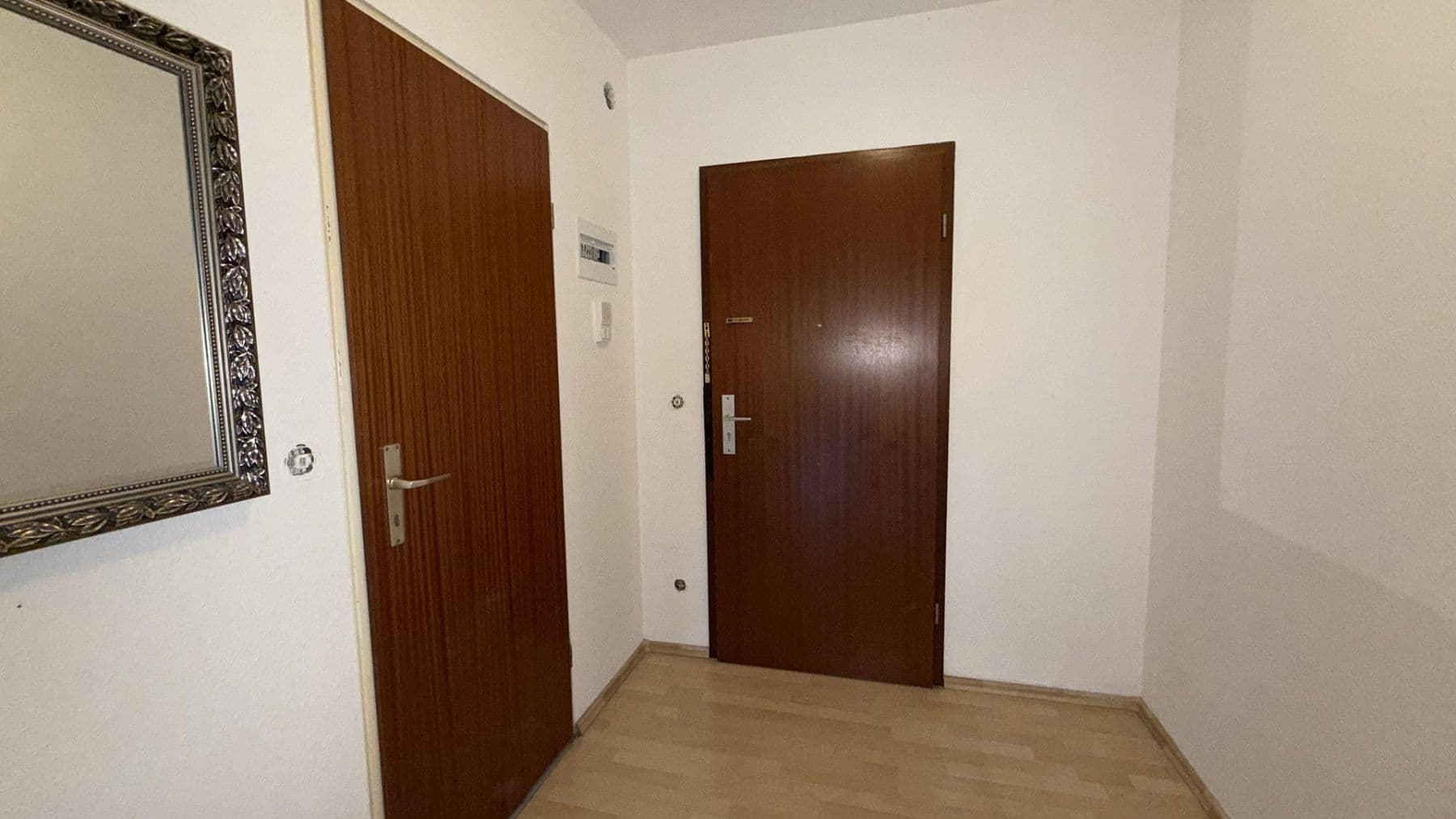 Prenájom bytu 1-izbový 34 m², Bruchsal, Bádensko-Wurttembersko Prenájom bytu 1-izbový 34 m², Bruchsal, Bádensko-Wurttembersko