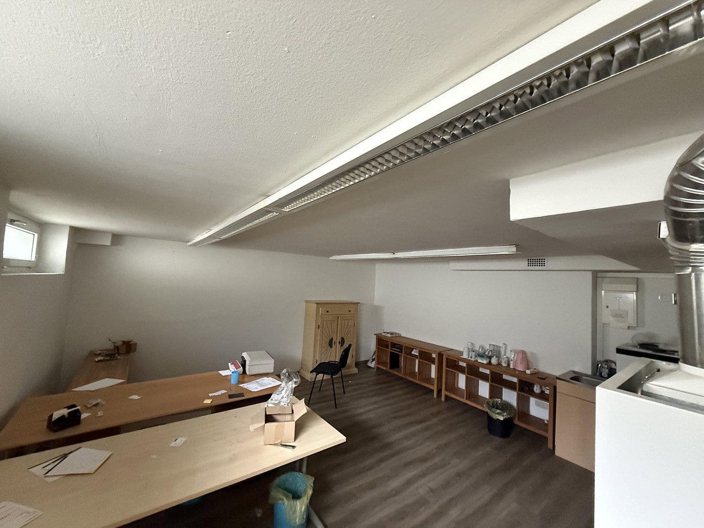Prenájom kancelárie 61 m², Susannastr. 19, Essen, Severné Porýnie - Westfálsko Prenájom kancelárie 61 m², Susannastr. 19, Essen, Severné Porýnie - Westfálsko