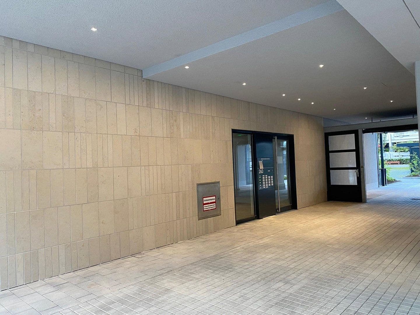 Prenájom bytu 1-izbový 34 m², Fürstenrieder Str. 285, München, Bavorsko Prenájom bytu 1-izbový 34 m², Fürstenrieder Str. 285, München, Bavorsko