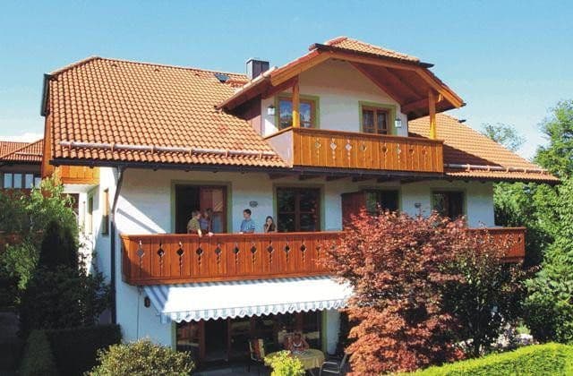 Prenájom bytu 3-izbový 70 m², Adelheidstraße 9, Bad Tölz, Bavorsko Prenájom bytu 3-izbový 70 m², Adelheidstraße 9, Bad Tölz, Bavorsko