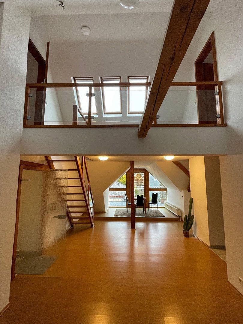 Prenájom bytu 3-izbový 100 m², Pfisterstraße, Fürth, Bavorsko Prenájom bytu 3-izbový 100 m², Pfisterstraße, Fürth, Bavorsko