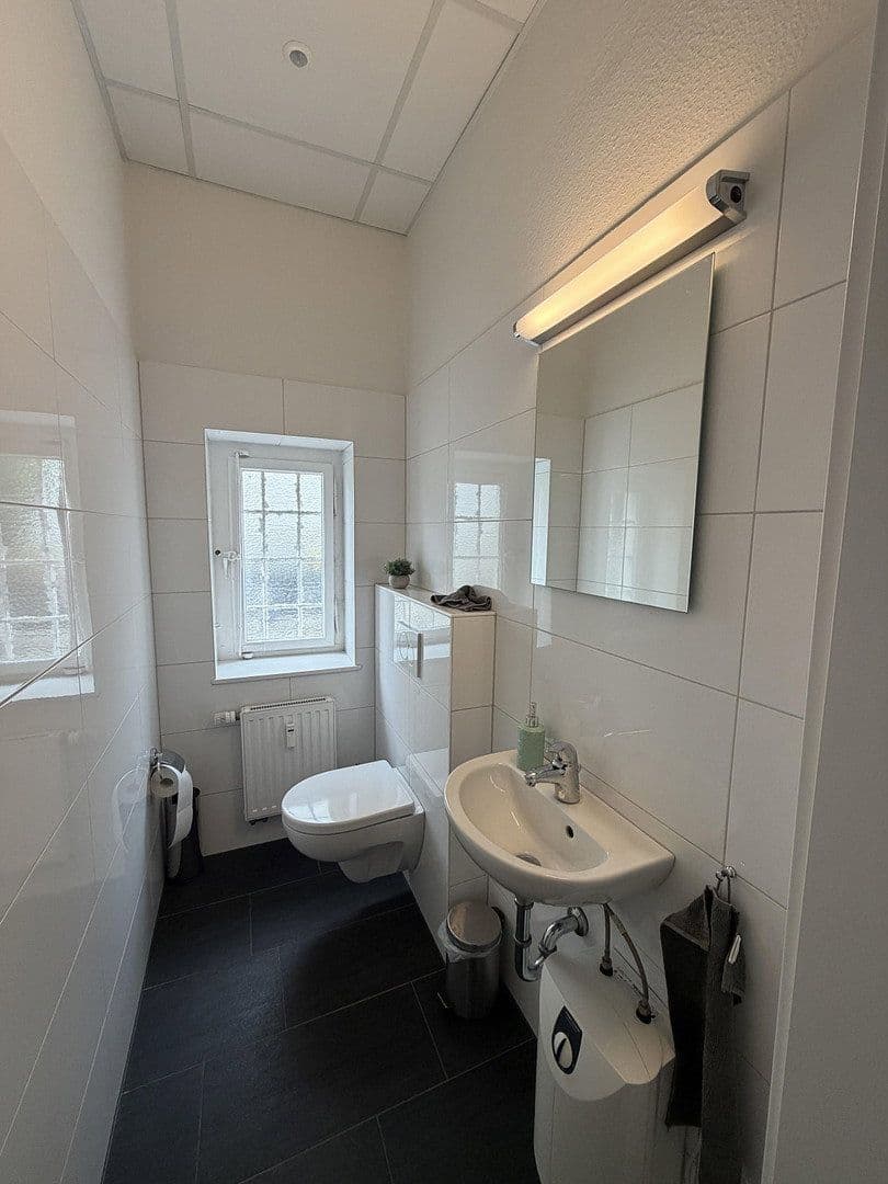 Prenájom kancelárie 160 m², Martinistraße 19, Osnabrück, Dolné Sasko Prenájom kancelárie 160 m², Martinistraße 19, Osnabrück, Dolné Sasko