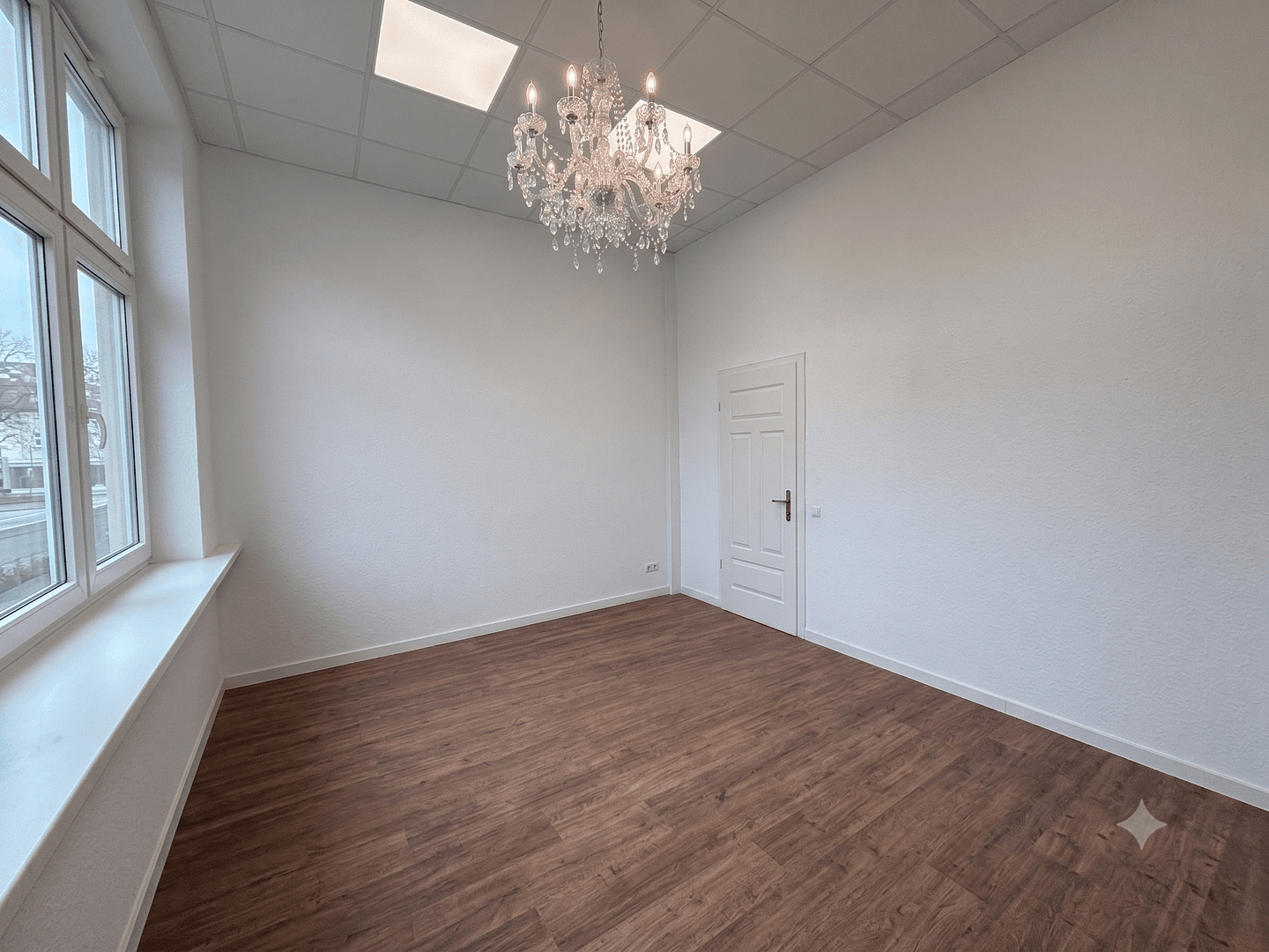 Prenájom kancelárie 160 m², Martinistraße 19, Osnabrück, Dolné Sasko Prenájom kancelárie 160 m², Martinistraße 19, Osnabrück, Dolné Sasko