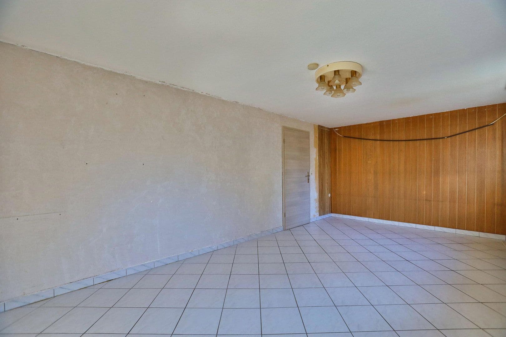 Predaj domu 130 m², pozemok 285 m², Buchbergstraße 4, Freigericht, Hesensko Predaj domu 130 m², pozemok 285 m², Buchbergstraße 4, Freigericht, Hesensko