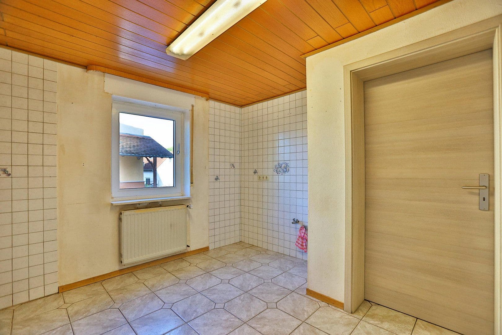 Predaj domu 130 m², pozemok 285 m², Buchbergstraße 4, Freigericht, Hesensko Predaj domu 130 m², pozemok 285 m², Buchbergstraße 4, Freigericht, Hesensko