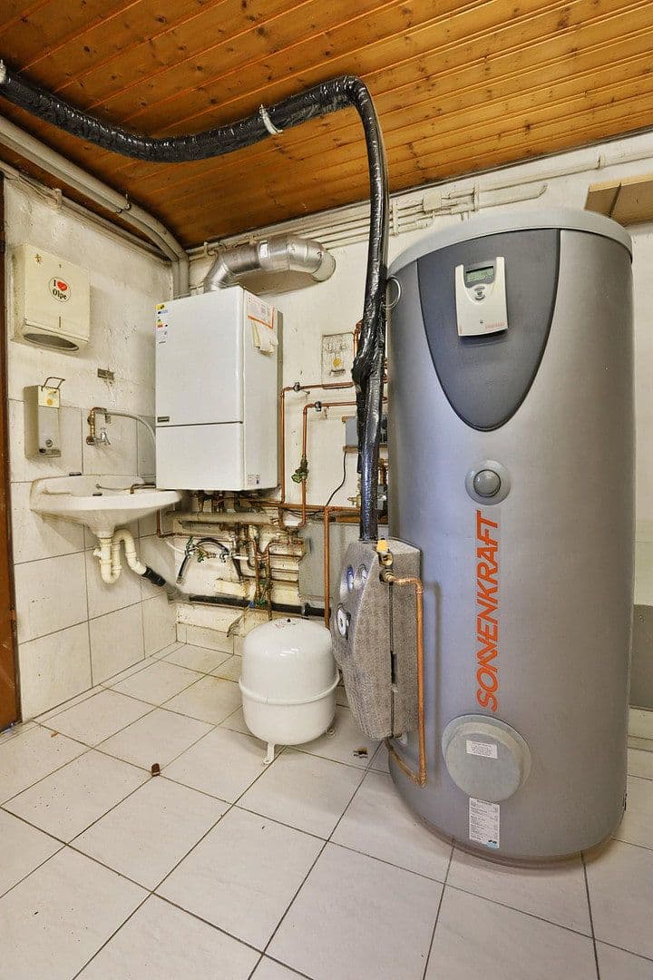 Predaj domu 130 m², pozemok 285 m², Buchbergstraße 4, Freigericht, Hesensko Predaj domu 130 m², pozemok 285 m², Buchbergstraße 4, Freigericht, Hesensko