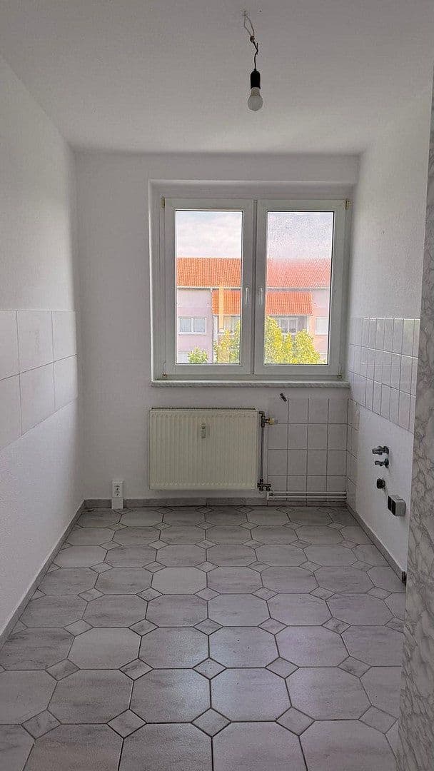Prenájom bytu 4-izbový 70 m², Arthur Scheibner Ring 14, Mücheln (Geiseltal), Sasko-Anhaltsko Prenájom bytu 4-izbový 70 m², Arthur Scheibner Ring 14, Mücheln (Geiseltal), Sasko-Anhaltsko