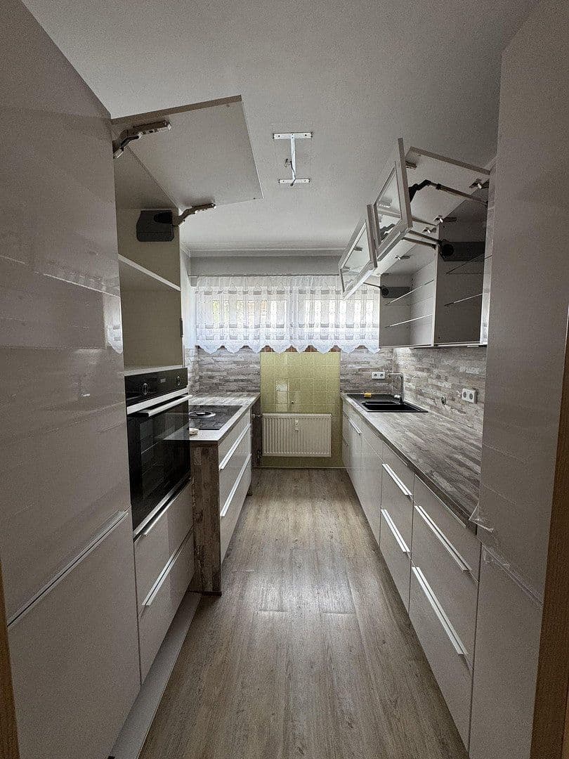 Prenájom bytu 4-izbový 95 m², Haibach, Bavorsko Prenájom bytu 4-izbový 95 m², Haibach, Bavorsko