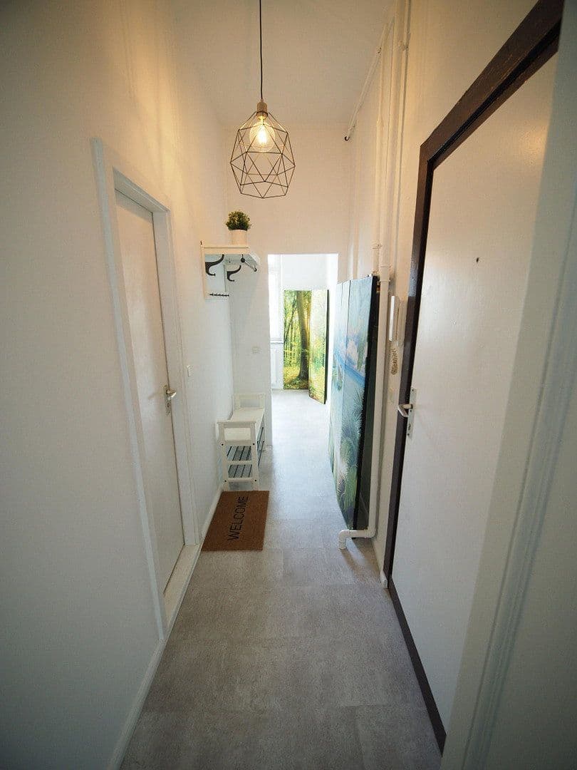 Prenájom bytu 1-izbový 37 m², Berlin, Berlín Prenájom bytu 1-izbový 37 m², Berlin, Berlín