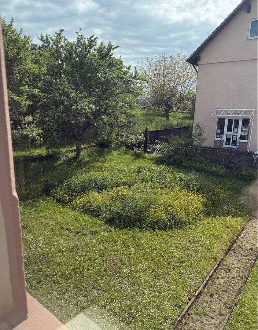 Prenájom domu 140 m², pozemok 600 m², Kirchstr. 6, Kleinkahl, Bavorsko Prenájom domu 140 m², pozemok 600 m², Kirchstr. 6, Kleinkahl, Bavorsko
