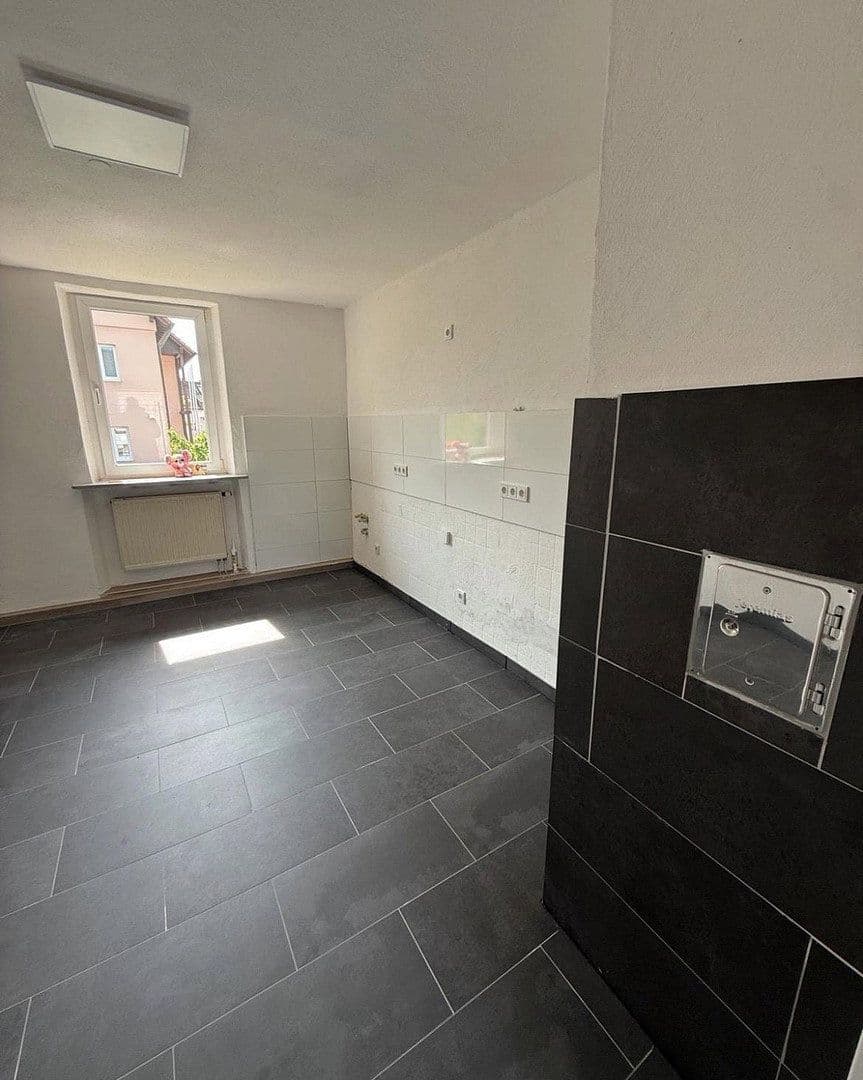 Prenájom domu 140 m², pozemok 600 m², Kirchstr. 6, Kleinkahl, Bavorsko Prenájom domu 140 m², pozemok 600 m², Kirchstr. 6, Kleinkahl, Bavorsko